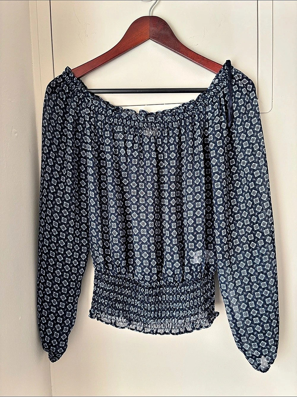 Michael Kors Off-The-Shoulder Blouse Small